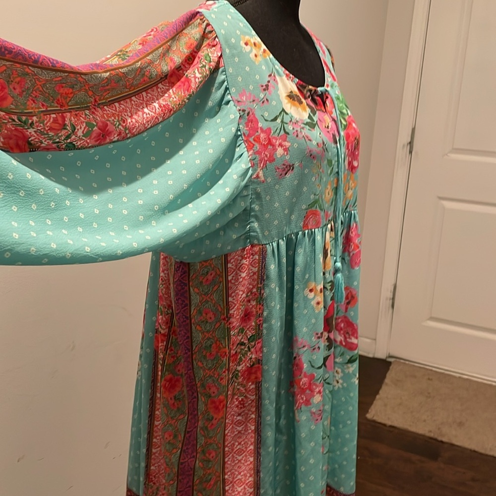 Umgee Modern Bohemian Mini Dress Women Size M Florals Dots Babydoll Empire Waist